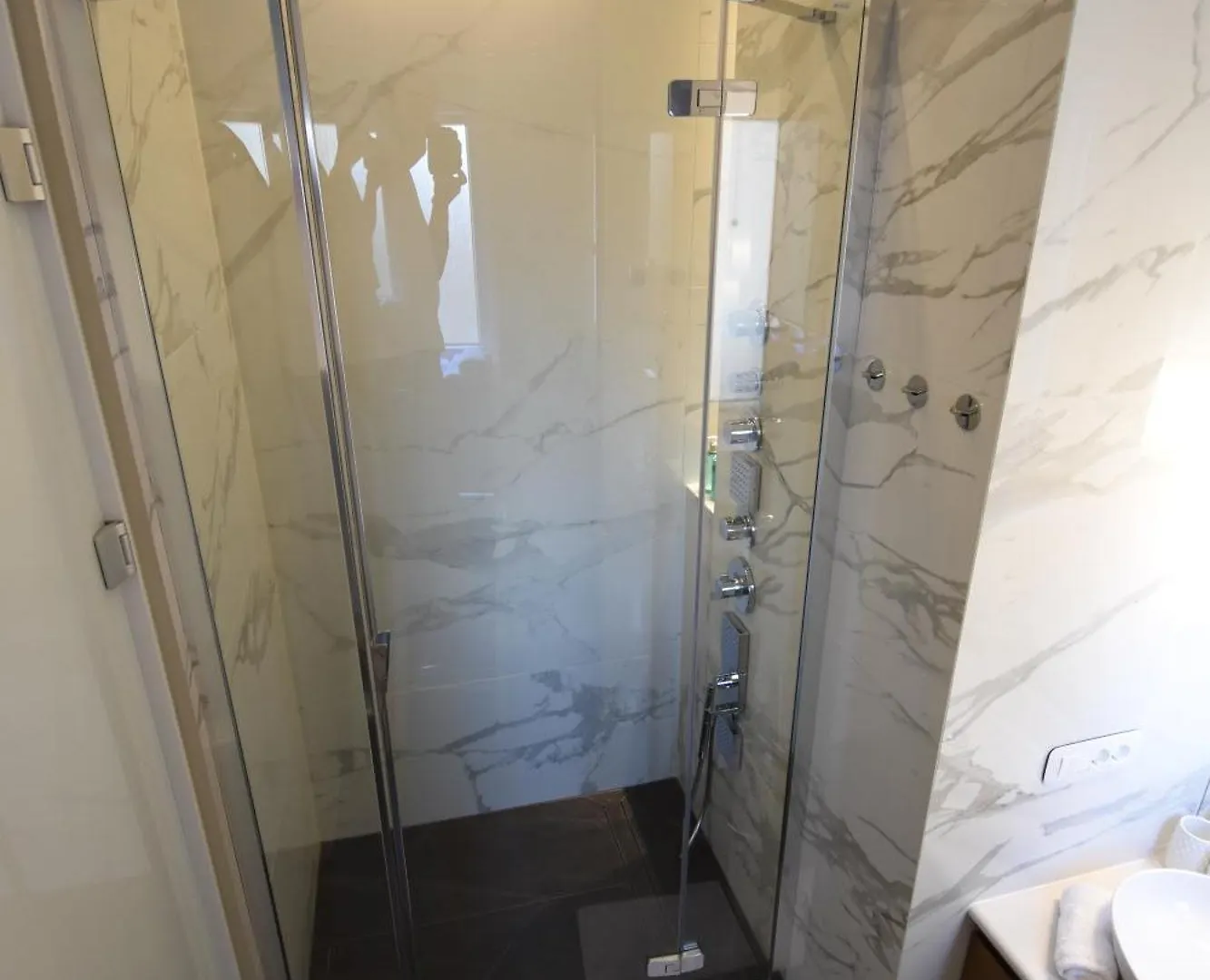 Luxury Rooms Fortuna Split 0*,  Croatia